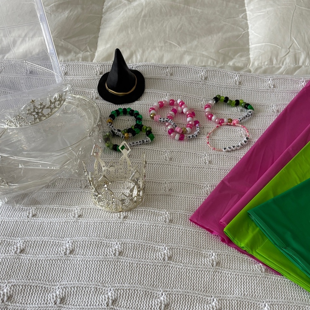 Wicked party supplies, cake toppers